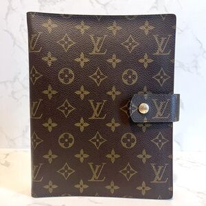 SOLD Louis Vuitton Monogram GM Ring Agenda Cover